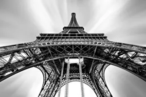 Famous French Landmarks Stampe: Looking Up at the Eiffel Tower