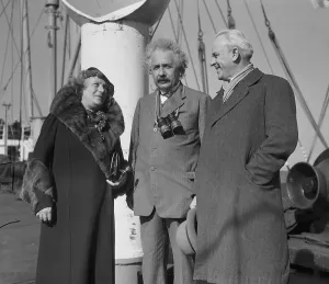Albert Einstein Stampe: Albert Einstein and Others