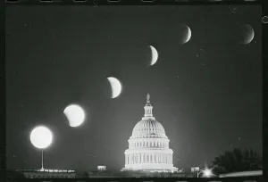 Total Solar Eclipse Stampe: Phases of an Eclipse Above the Capitol