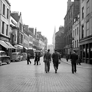 Scottish Cityscape Stampe: Dundee Shops