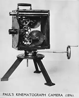 Early Photography Equipment Stampe: Early Camera