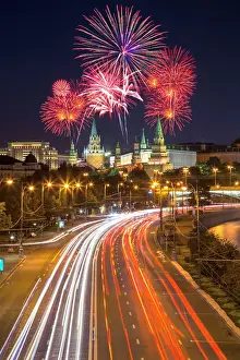 Stampe di Fuochi d'artificio sopra il Cremlino Immagini datate 14 agosto 2014: Fuochi d'artificio sopra il Cremlino.