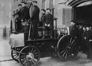 Vintage Road Transport UK Stampe: First Fire Engine