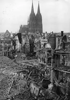 Post War Germany Images Stampe: Koln Cathedral