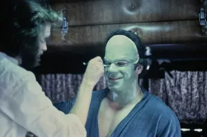 Lou Ferrigno Hulk Stampe: Becoming The Hulk