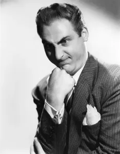 Vintage Comedian Photos Stampe: Sid Caesar Portrait Session