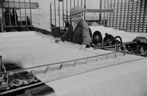 Northern Ireland Industry Stampe: Checking Threads