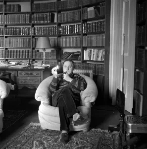 British Playwrights Stampe: Compton Mackenzie