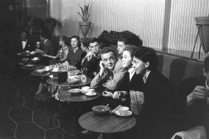 Kensington High Street History Stampe: Coffee Shop