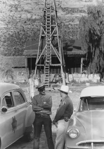 Getty Images Hulton Archive Stampe: After The Raid