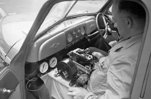 Vintage Car Manufacturing Process Stampe: Test Driver