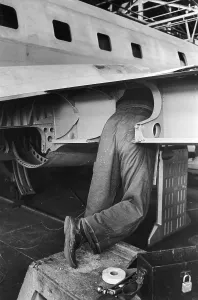 Aircraft Manufacturing Process Stampe: Working On A Comet