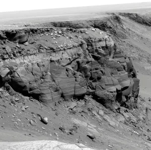 Mars Landscape Stampe: A cliff on the surface of Mars