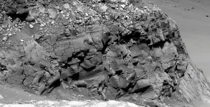Mars Landscape Stampe: A cliff on the surface of Mars