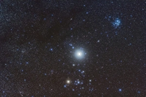 Deep Space Photography Stampe: Jupiter in the constellation Taurus with deep sky objects