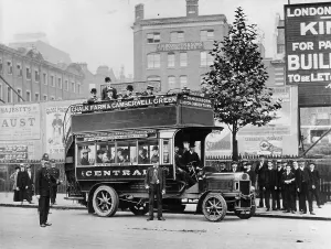 Old London Transport Stampe: 1908 Leyland bus, (c1908?)