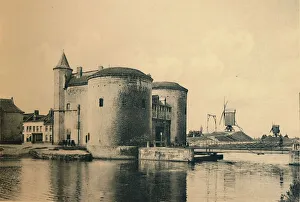 Belgian Heritage Sites Stampe: Cross Gate, c1910