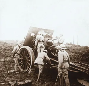 World War One Guns Stampe: Howitzer battery, c1914-c1918