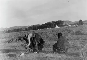 Native American Rituals Stampe: Offering pipe to the skull-Cheyenne, c1910. Creator: Edward Sheriff Curtis