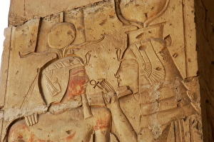 Temple Of Seti I Abydos Stampe: Pharaoh receiving the Ankh from a divinity