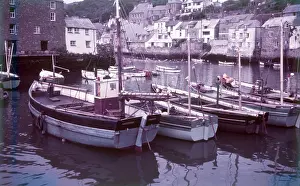 Polperro Harbour Stampe: Polperro Harbour, Cornwall, c1955. Creator: Arthur Charles Kirby Ware
