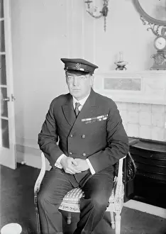 Sir Ernest Shackleton Stampe: Sir E. Shackleton, between c1915 and c1920. Creator: Bain News Service