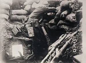Trench Life During WWI Stampe: Soldier in trenches, c1914-c1918