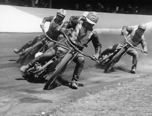 Vintage Motorcycle Racing Photos Stampe: Speedway race at Exeter, Devon, c1952-c1953