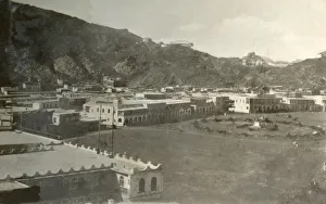 Stampe di Punta del vapore a Aden, c1918-c1939. Da un album di cartoline Aden Stampe: Punta della nave a vapore ad Aden, c1918-c1939. Creatore: Sconosciuto.