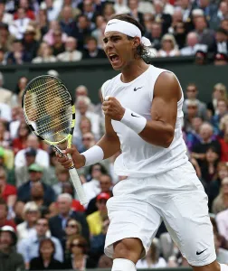 Regno Unito Stampe: Rafael Nadal in azione Wimbledon 2008.