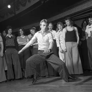 0000a0099 Stampe: I ballerini di Wigan Casino 1975 danzano Soul del Nord.