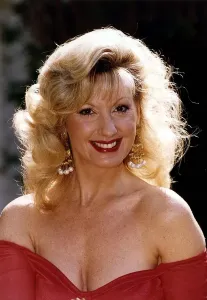Susie Silvey Attrice / Modella
