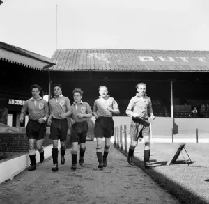 Archivio Degli Specchi Stampe: Blackpool Football Club. Brown, Perry, Taylor, Mortensen, E Matthews. Agosto 1952 C4063