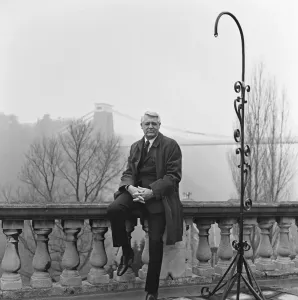 Cary Grant, attore, (nome vero Archibald Alexander Leach) ritratto il suo 68° compleanno.