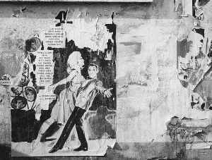 Stampe di Manifesto su un muro 2014 Stampe: Manifesto Print on a Wall