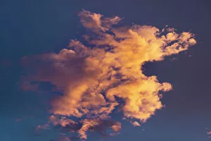 Atmospheric Nature Scene Stampe: Dramatic cloud