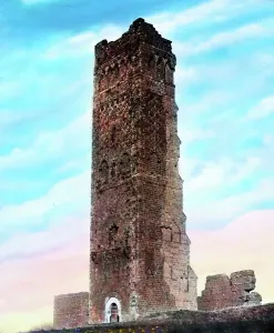 Un torre medievale nella città di Tlemcen, in Algeria occidentale, ca. 1920