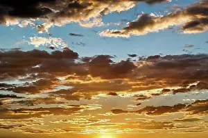 Cloudy Evening Sky Stampe: Dramatic cloudy sky at sunset, background, Arizona, USA, North America
