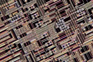 Printed Circuit Board Image Stampe: Microchip, light micrograph