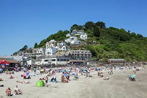 Stampe di Turisti sulla spiaggia, Looe Beach, Looe, Cornovaglia, Inghilterra Looe Stampe: I turisti sulla spiaggia, Looe Beach, Looe, Cornovaglia, Inghilterra.