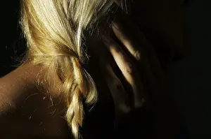 Dramatic Lighting Effects Stampe: Abstract blonde with dramatic lighting