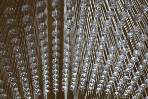 Abstract Geometry Design Stampe: Abstract strings and crystals arranged in geometric pattern