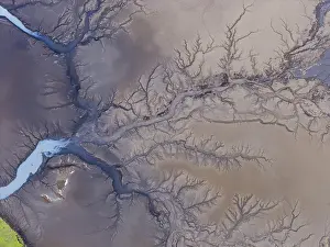 Icelandic River Landscape Stampe: Abstract structures in the riverbed