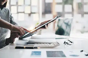 Business Meeting Ideas Stampe: Analytics intelligence concept