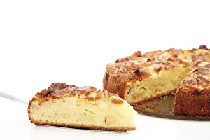 Apple Pie Slice Stampe: Apple pie, slice on a pie server