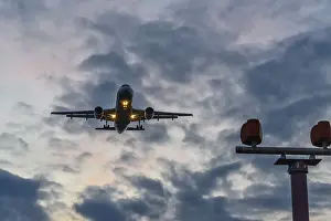Airport Terminal Building Construction Stampe: Approach path