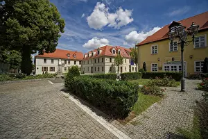Uninhabited German Streets Stampe: Architectural complex WallstraBe on Bachplatz