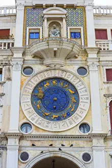 Northern Italy Historical Sites Stampe: Astronomical clock on the tower
