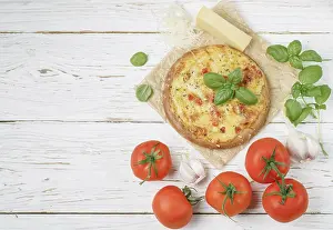 Basil Recipes Stampe: Baked flat bread with tomatoes