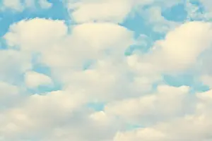 Cloudy Skyline Stampe: Beautiful cloudscape